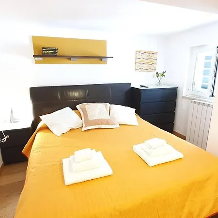 Apartmán Garden House - Bari